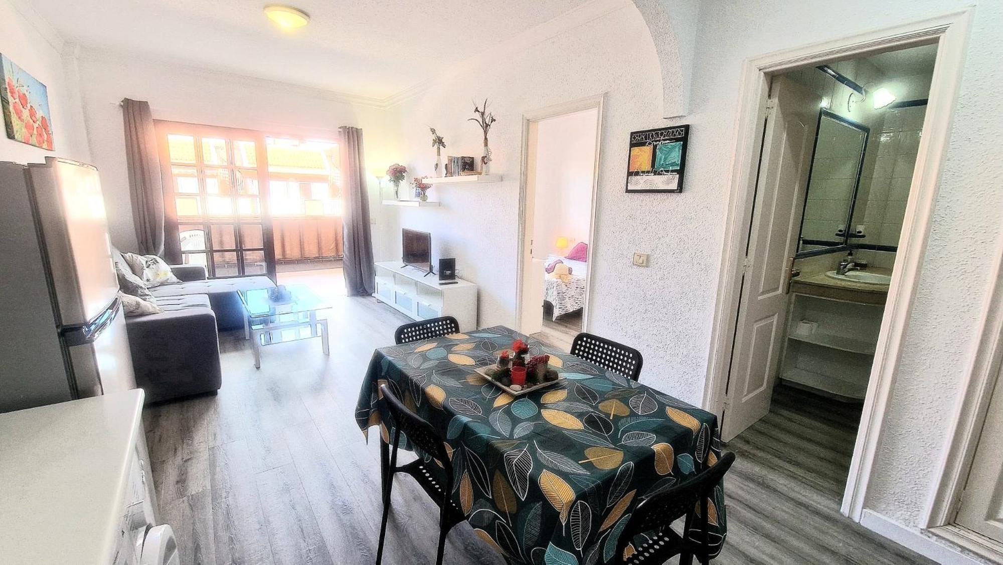 Cozy Apartment Tenerife South Wifi & Pool طوستا ديل سيلونثيو المظهر الخارجي الصورة