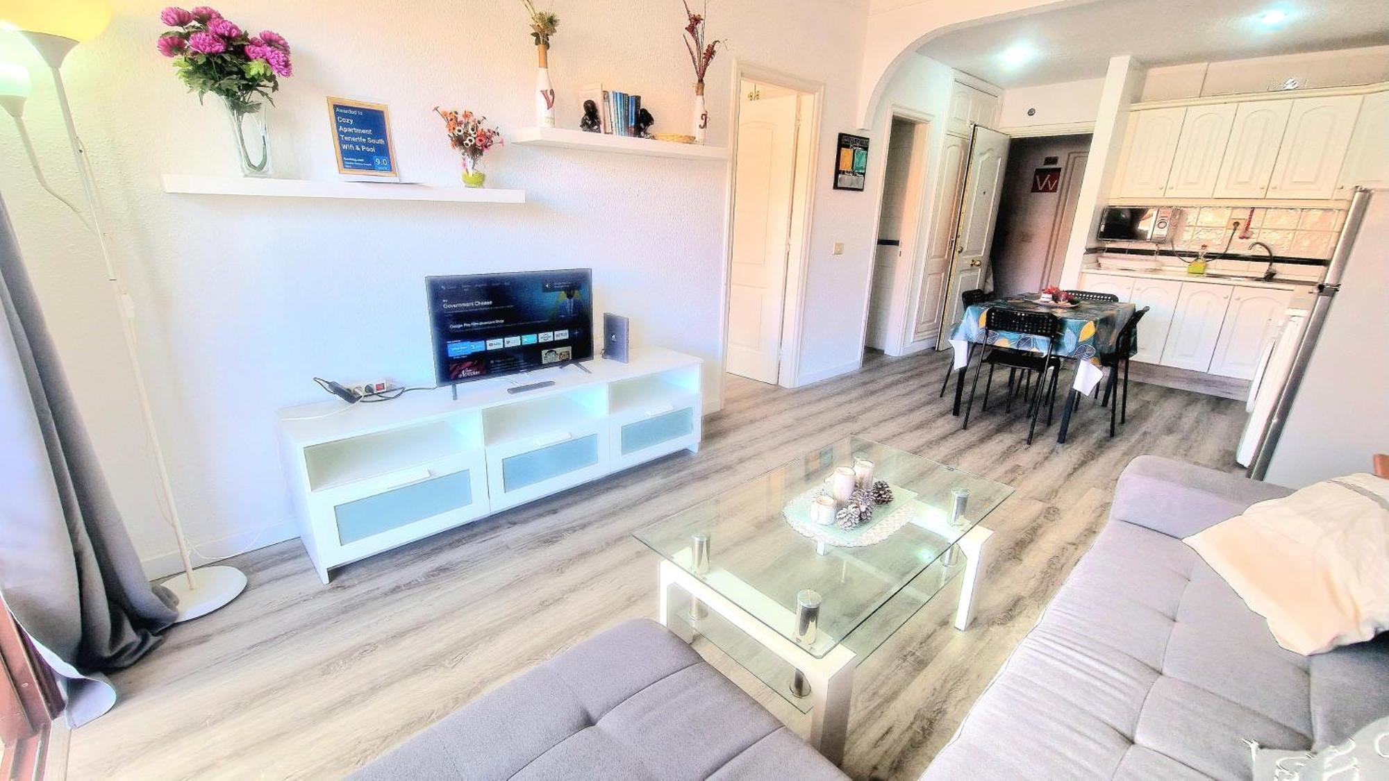 Cozy Apartment Tenerife South Wifi & Pool طوستا ديل سيلونثيو المظهر الخارجي الصورة